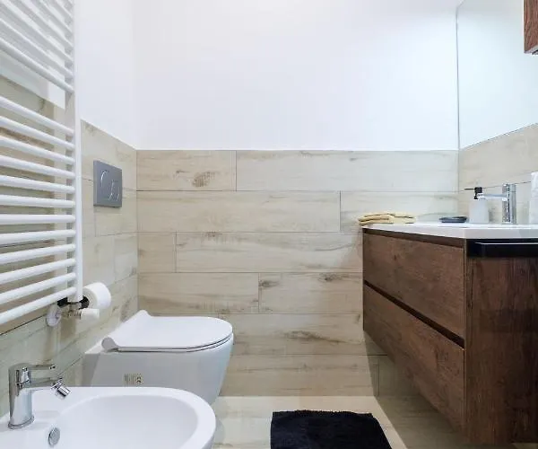 Alloggio Con Terrazzo - Belfiore * Bologna