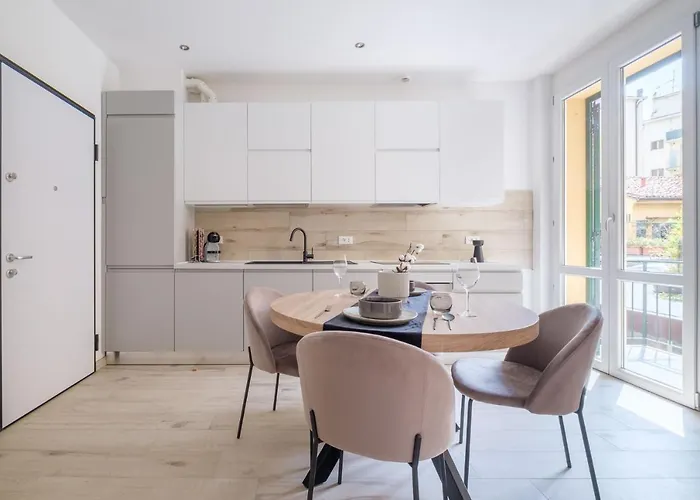 Lägenhet Alloggio Con Terrazzo - Belfiore Bologna